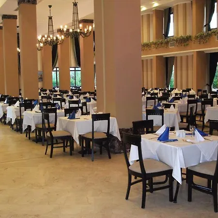 Riva And Bella Otel Side